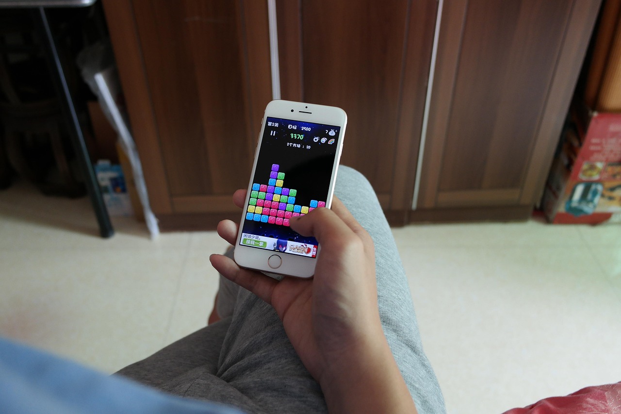 科技与设计的巅峰融合，iPhone最新型号一览