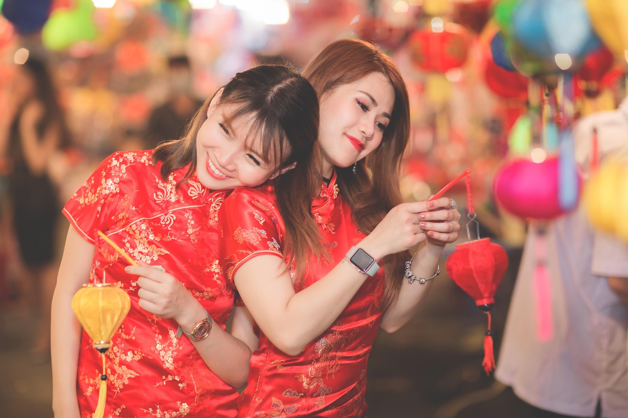 最新特色广场舞金奖，舞动风采，魅力之夜的绽放