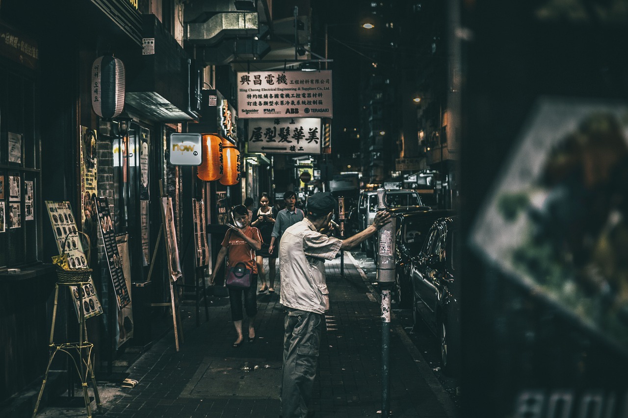 五月盗墓探险电影，神秘古墓的冒险之旅